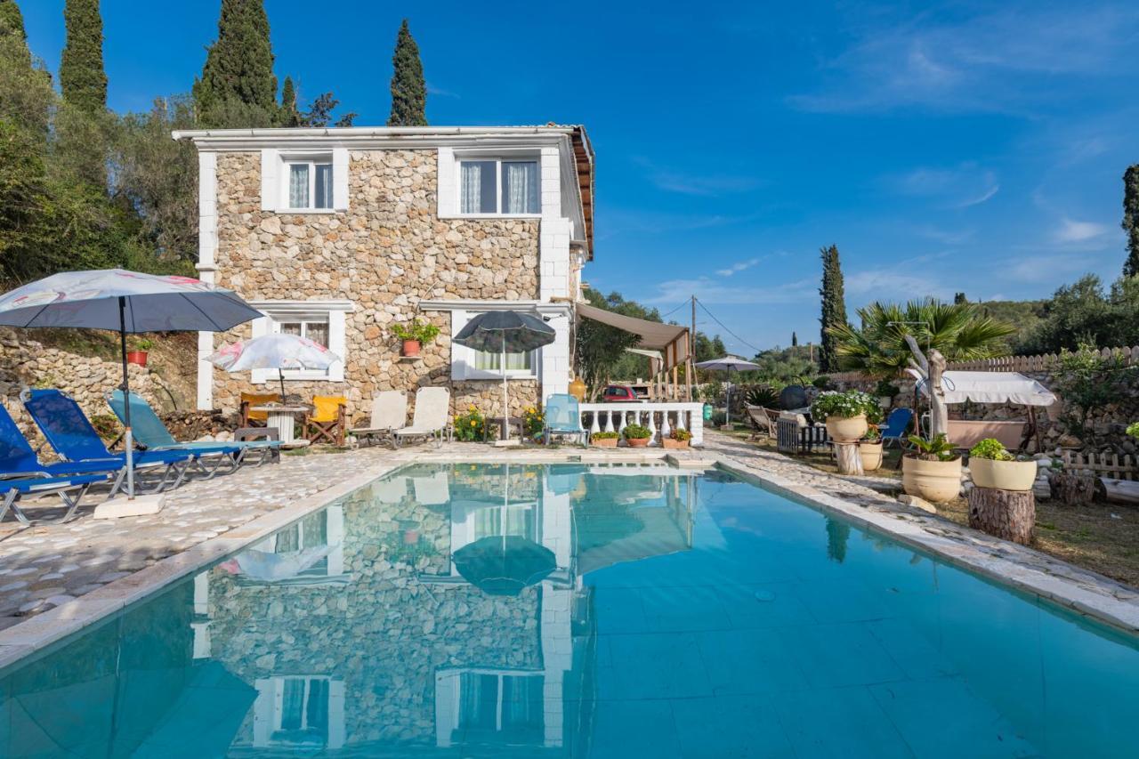 Stelios Stone House Sinarades Villa Kouramádes Екстериор снимка