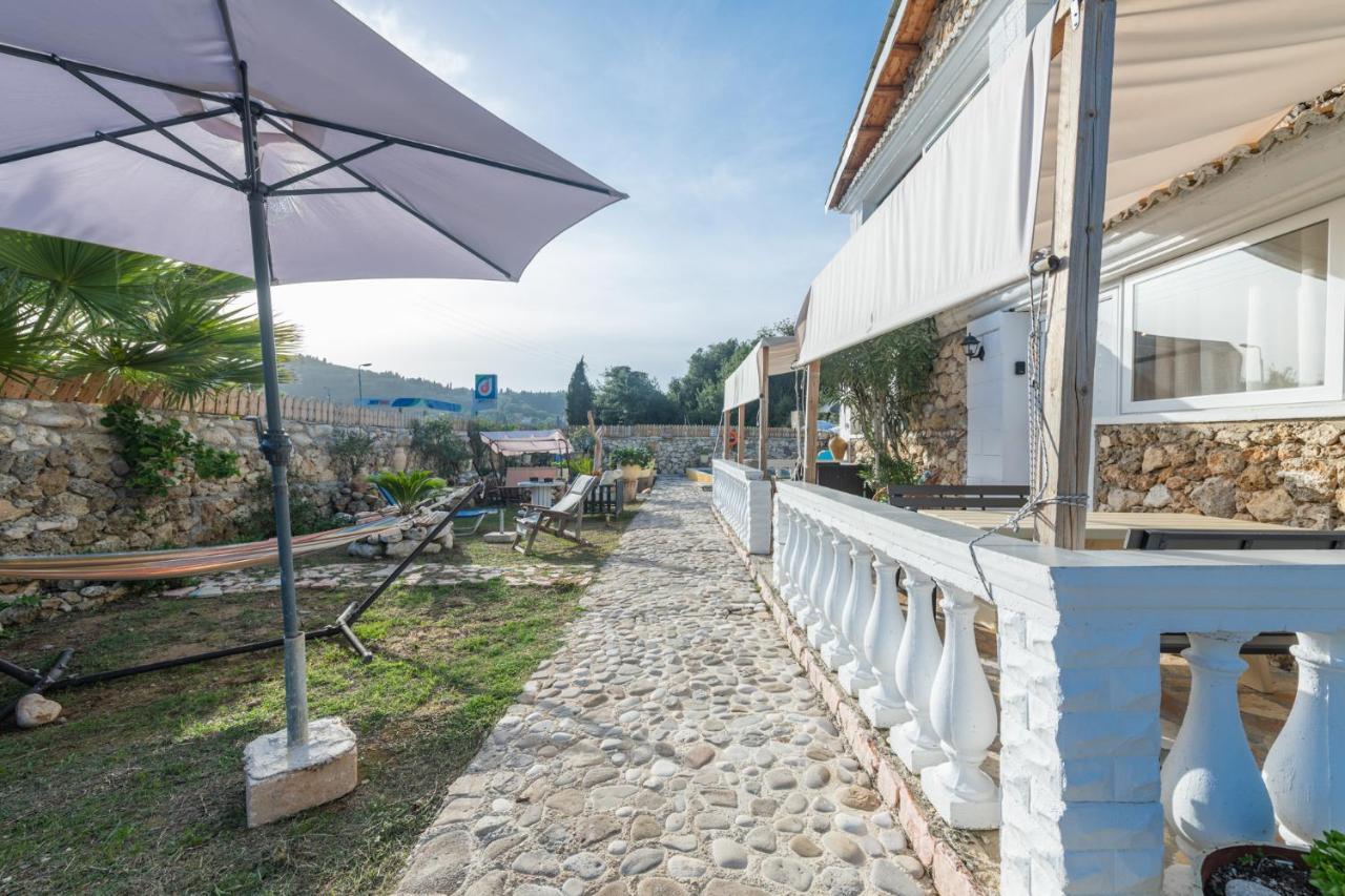 Stelios Stone House Sinarades Villa Kouramádes Екстериор снимка