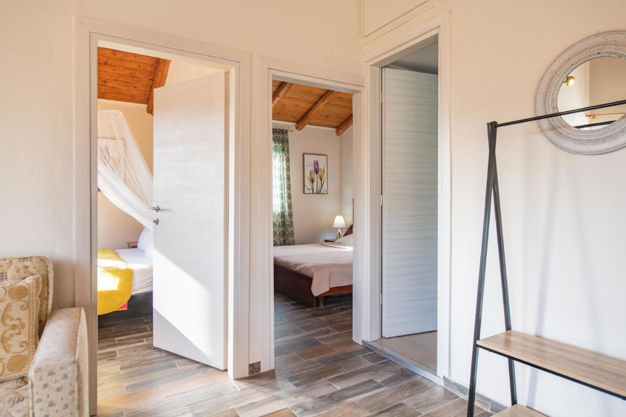 Stelios Stone House Sinarades Villa Kouramádes Екстериор снимка