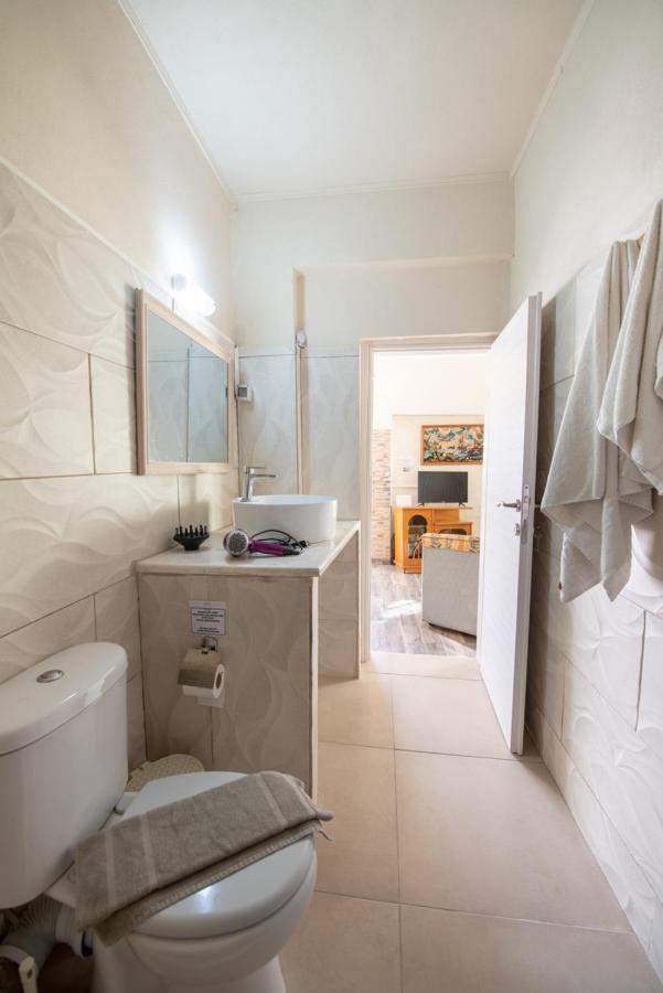 Stelios Stone House Sinarades Villa Kouramádes Екстериор снимка